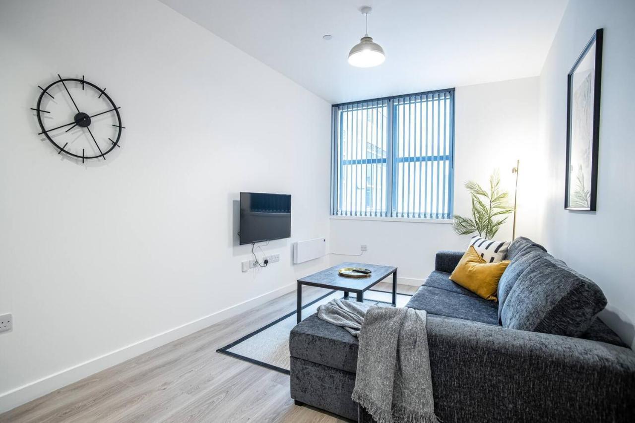 Bayard - Two Bedroom - Contractors Welcome